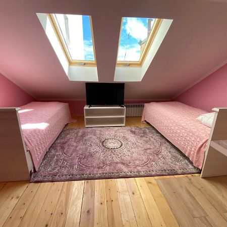 Apartamento Аpartment For Lady Chernivtsi Exterior foto