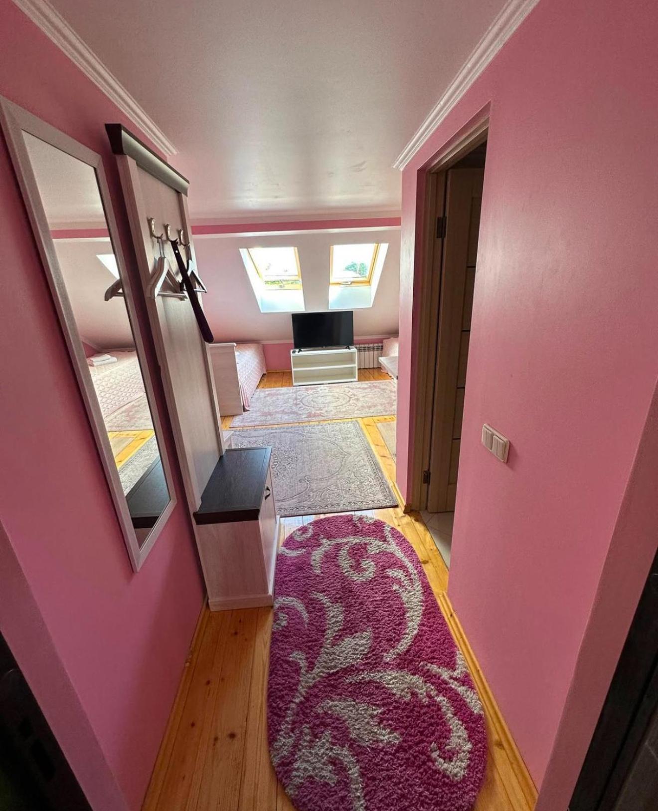 Apartamento Аpartment For Lady Chernivtsi Exterior foto
